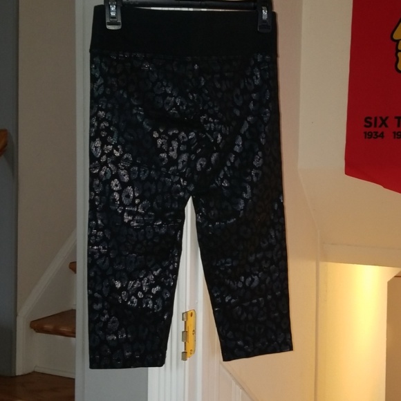 Leggings - Picture 2 of 2